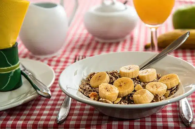 Cereals and banana