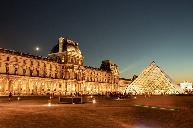 Louvre