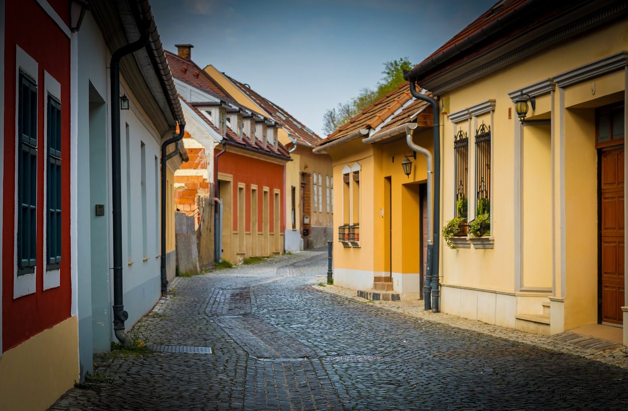 Narrow street