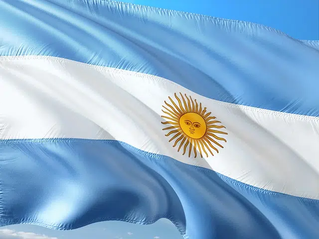 First Argentine flag meeting