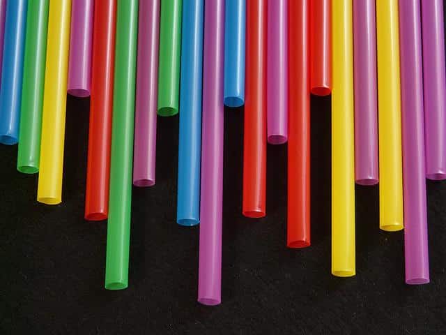 Mechanical processing of plastic straws