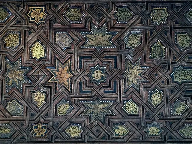 Alhambra sgraffito