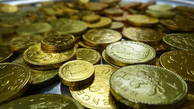 Many coins on a table