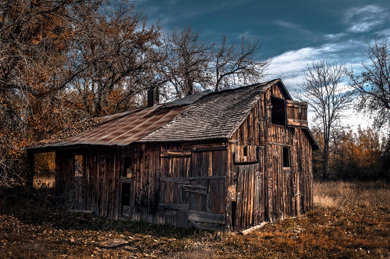 dilapidated house