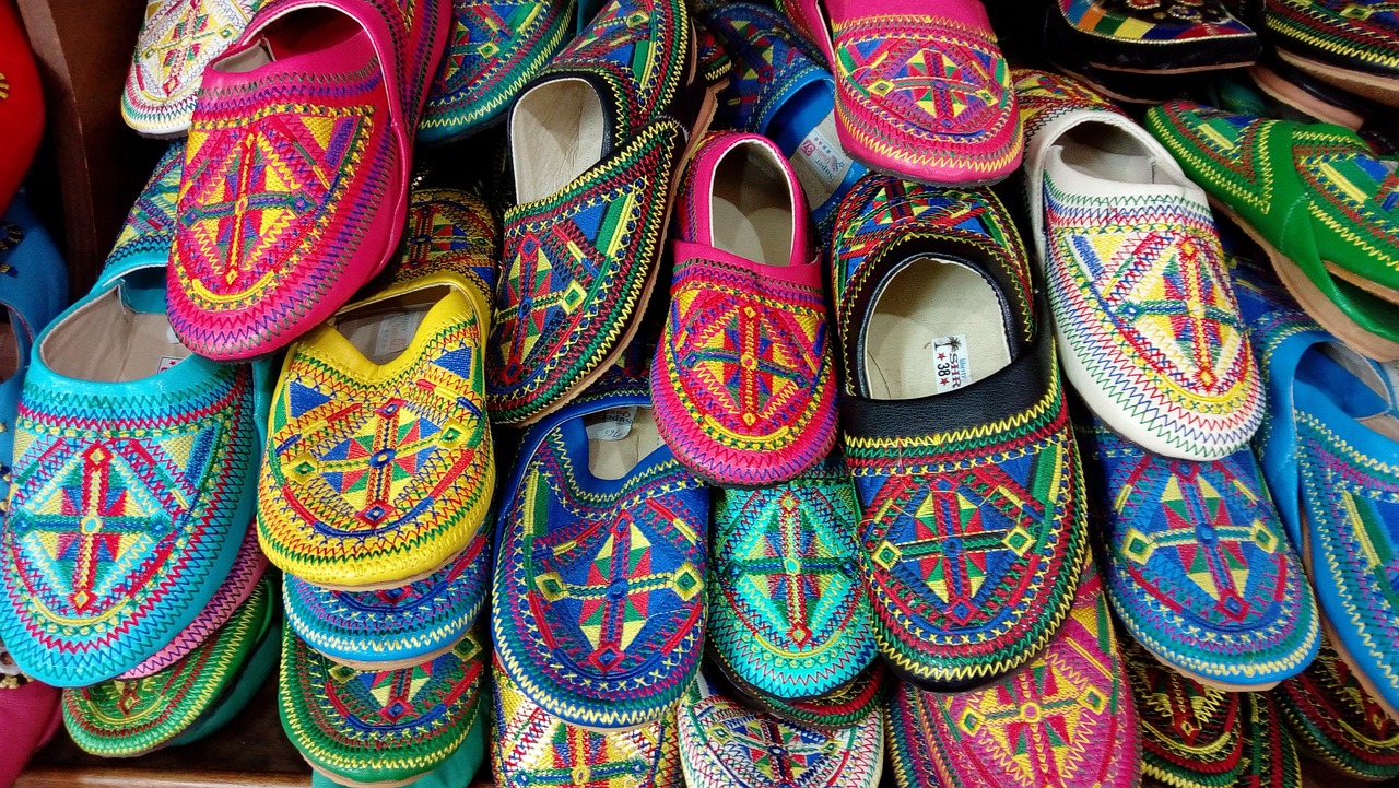 Slippers of various colors