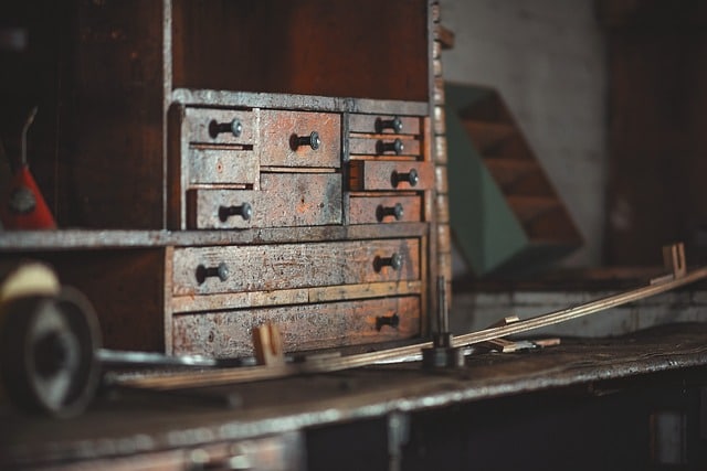 Handmade chest of drawers