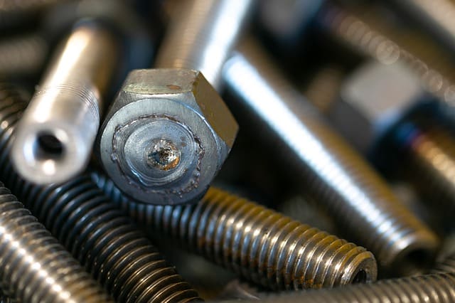 Hexagon and hollow head bolt