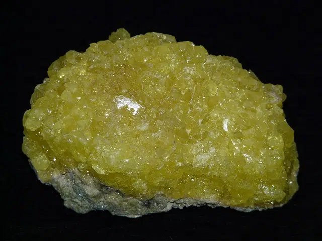 mineral sulfur