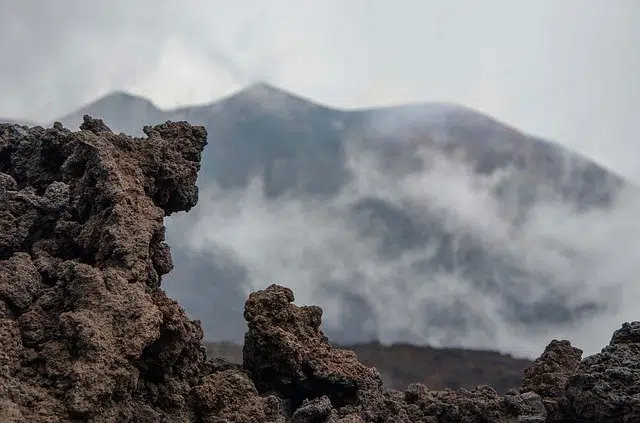 Volcano sulfur