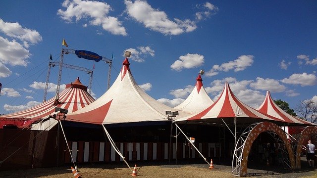 Large tent