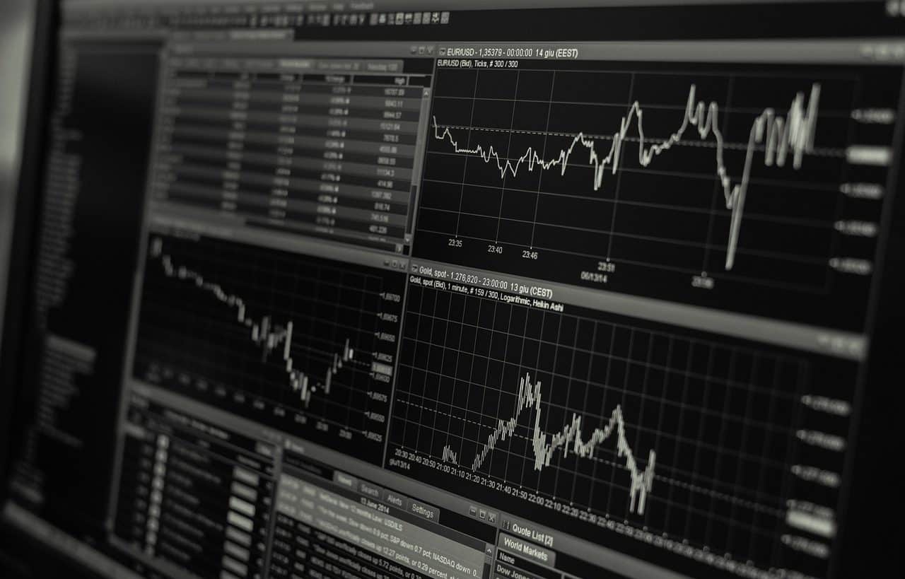 Black and white statistical graphs